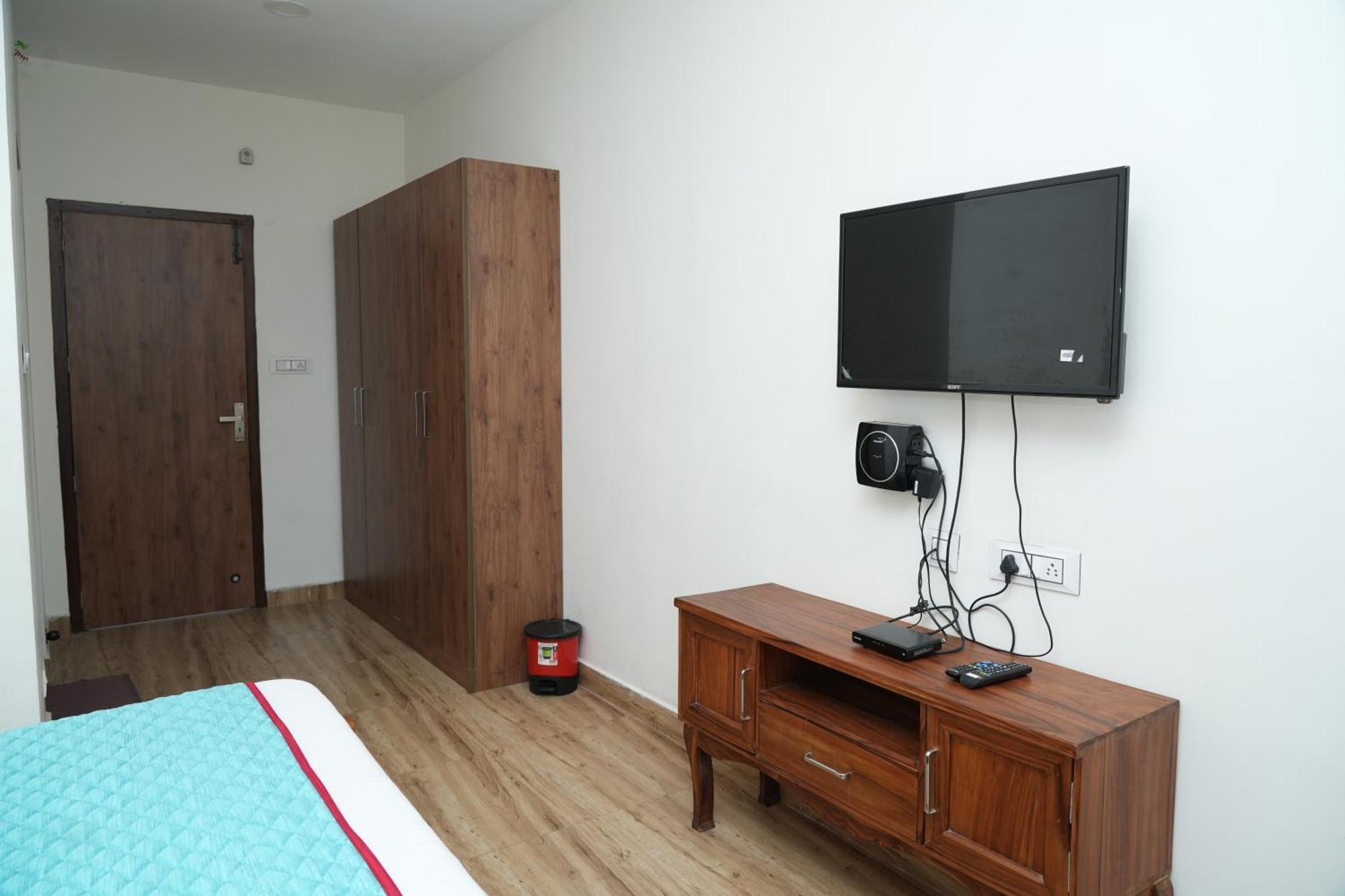 Vetrivel International By Brown Tree Resorts Кодайканал Екстер'єр фото