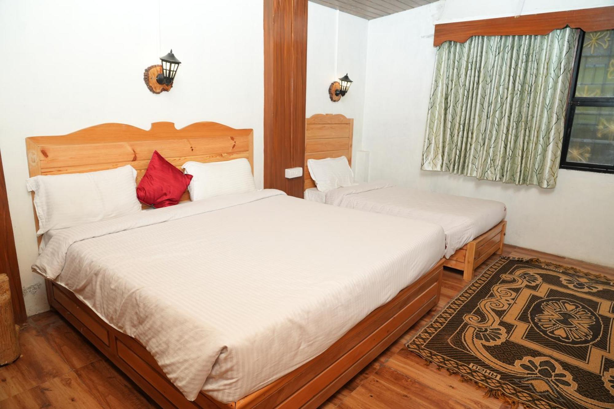 Vetrivel International By Brown Tree Resorts Кодайканал Екстер'єр фото